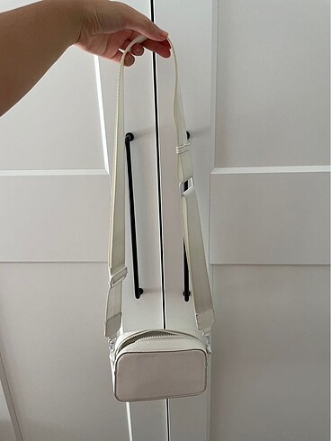 stradivarius beyaz çanta
