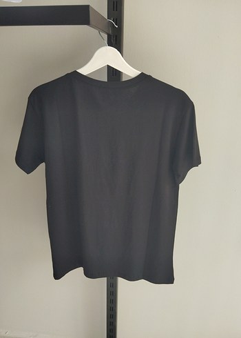 s Beden Püsküllü Siyah Kadın T-shirt