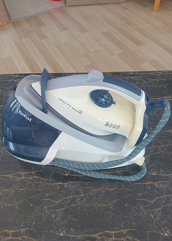 Tefal Gri Beyaz Kablolu Ütü