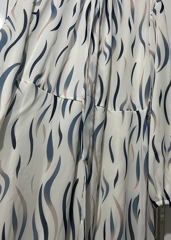 Kadın Gri Batik Desenli Pilili Uzun Elbise