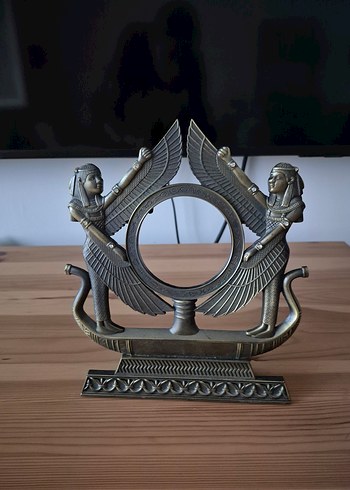 Parlak Altın Renkli Mısır Figürlü Çerçeve