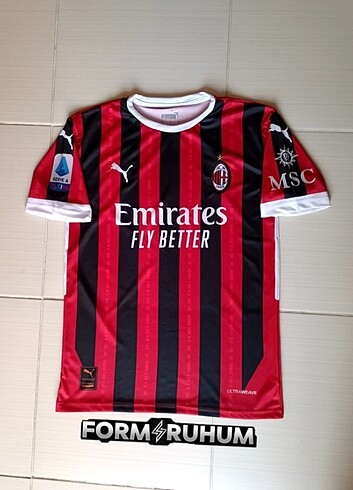 Milan yeni sezon 