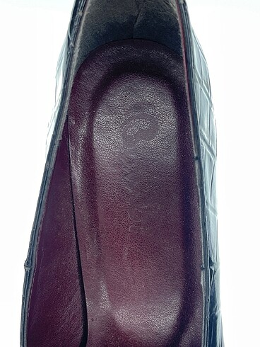 38 Beden siyah Renk Bambi Stiletto %70 İndirimli.