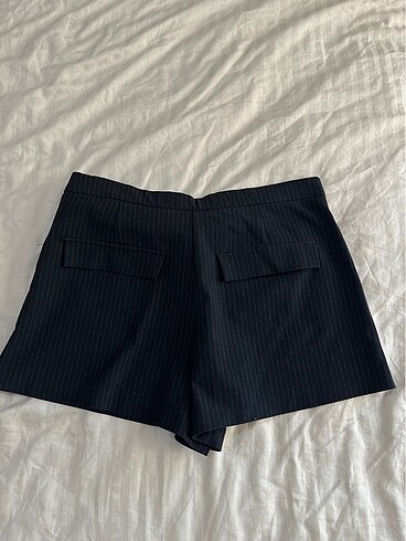 Zara Demoşun dolabu