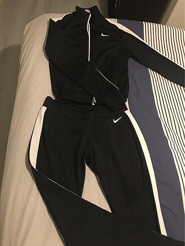 Nike Eşofman Takımı