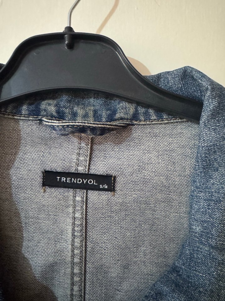 Gri Mavi Düğmeli Kadın Denim Ceket - Görsel 2