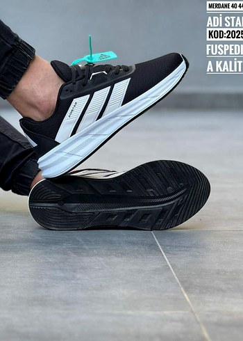 Siyah Erkek Spor Ayakkabı Velcro Detaylı