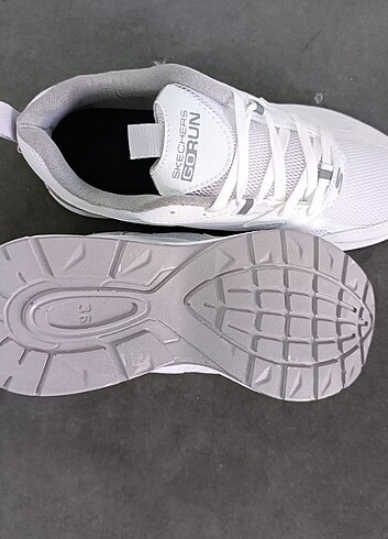 38 Beden Skechers Kadın Spor Ayakkabı