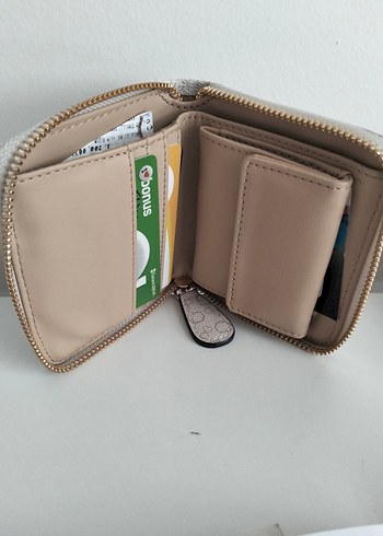 Guess Beyaz Desenli Kadın Deri Cüzdan - Görsel 2