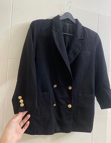 Siyah blazer ceket gold detaylı