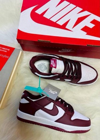 40 Beden Nike dunk spor ayakkabı