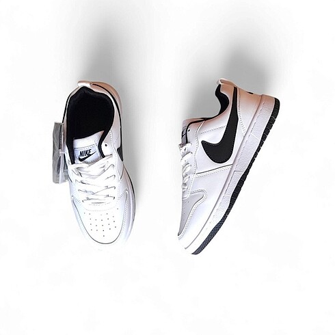 Diğer Nike spor ayakkabı