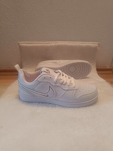 Spor ayakkabı nike