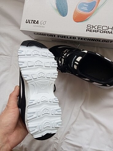 39 Beden siyah Renk Spor ayakkabı skechers