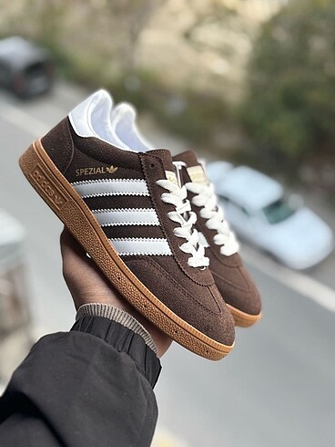 38 Beden Spezial bej spor ayakkabı