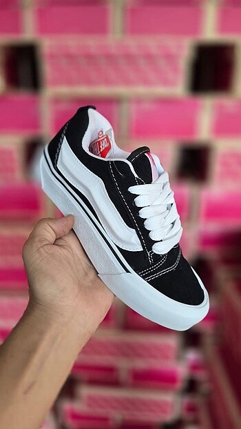 42 Beden siyah Renk Vans knu spor ayakkabı