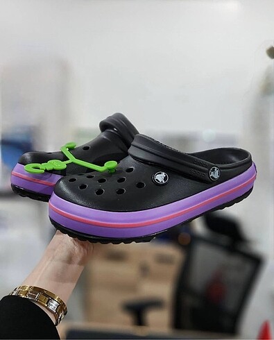 Crocs terlik