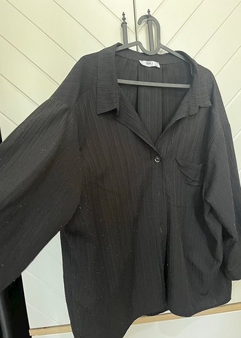 Diğer Oversize Siyah Gömlek