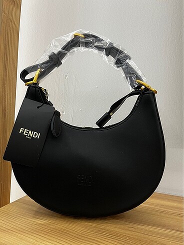 Fendi çanta