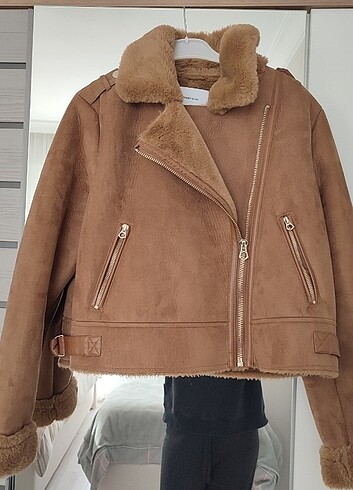 Stradivarius kürklü biker mont 