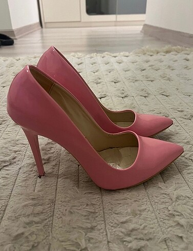 Pembe Kadin Stiletto