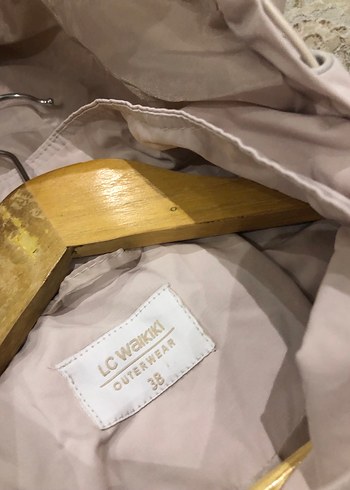 Bej Kadın Uzun Parka Kürklü Kapüşonlu - Görsel 3