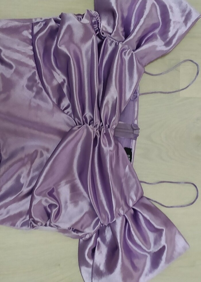 Mini saten elbise  - Görsel 4