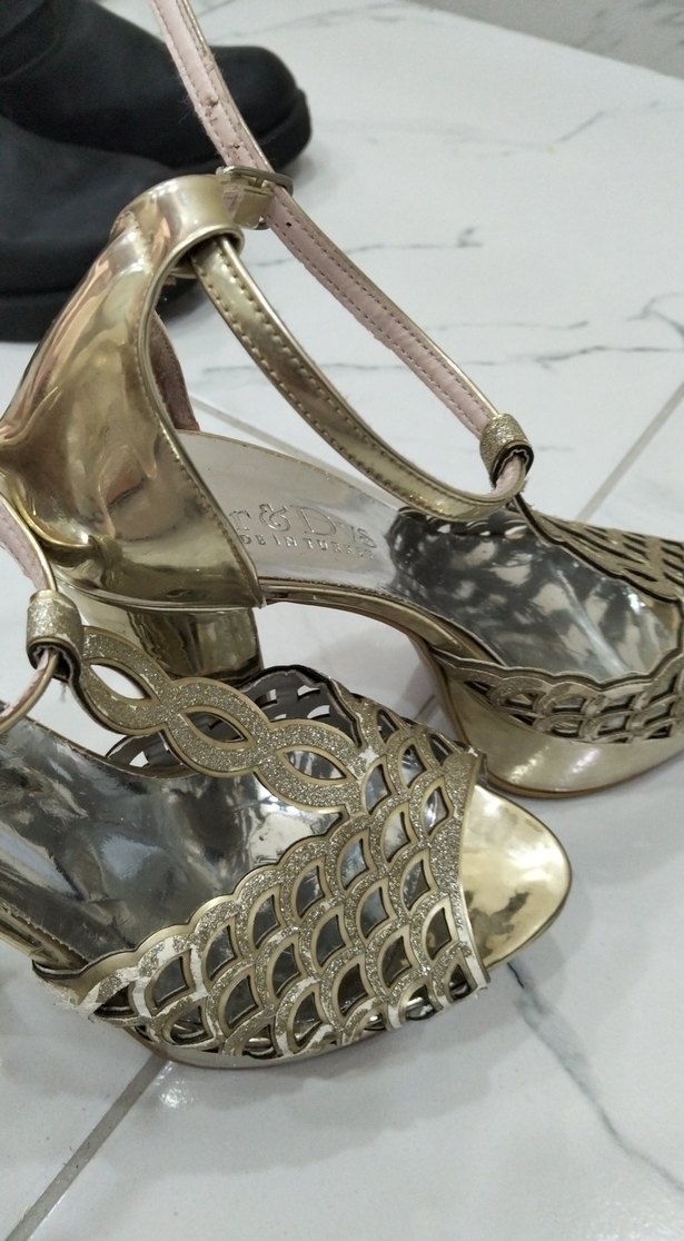 topuklu ayakkabı - Görsel 3