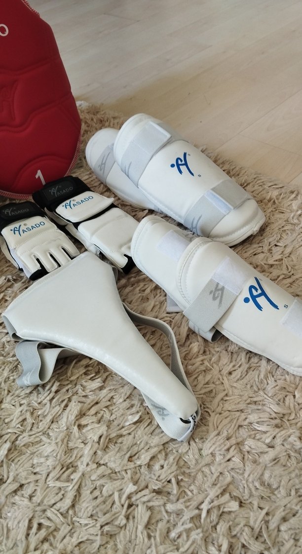 Beyaz Deri Tasarım marka Çocuk Koruyucu Seti - Görsel 3