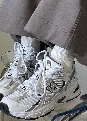 NEW BALANCE 530