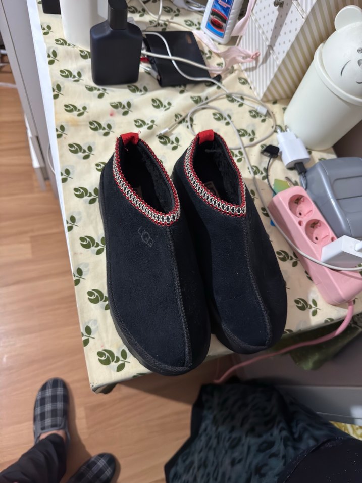 Ugg Koyu Kırmızı Detaylı Erkek Ev Botu - Görsel 3