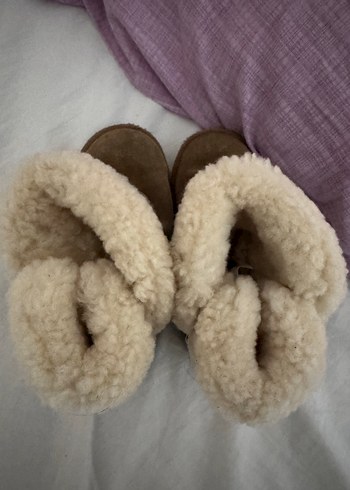 Kız Çocuk Bej Kürklü Bot ugg - Görsel 3