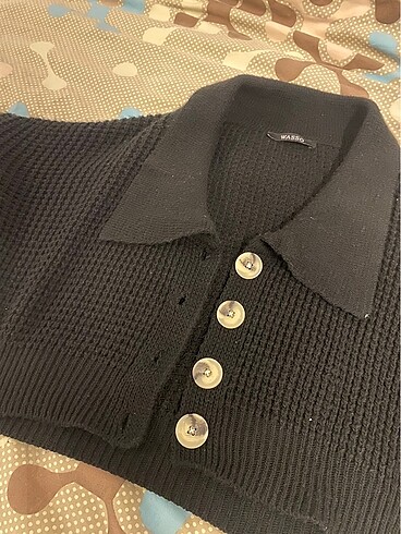 s Beden siyah Renk düğmeli crop örme hırka