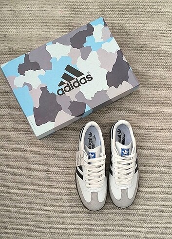 42 Beden beyaz Renk ADİDAS SAMBA WHİTE SNEAKER