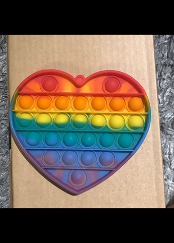 Renkli Kalp Şekilli Pop It Oyuncak - Görsel 2