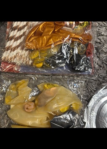 Altın Renkli Parti Süsleri Seti - Görsel 7