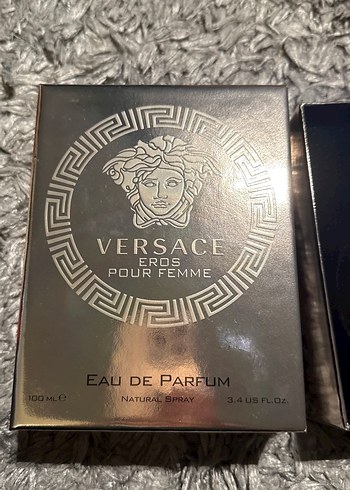 Orijinal Versace Eros Pour Femme Altın Parfüm Kutusu - Görsel 3