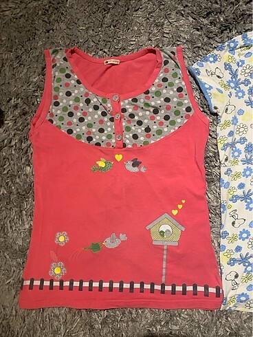 m Beden İki adet pijama üstü m-l beden