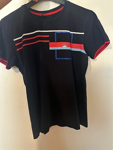 Bahçeşehir koleji 11/12 yaş t shirt