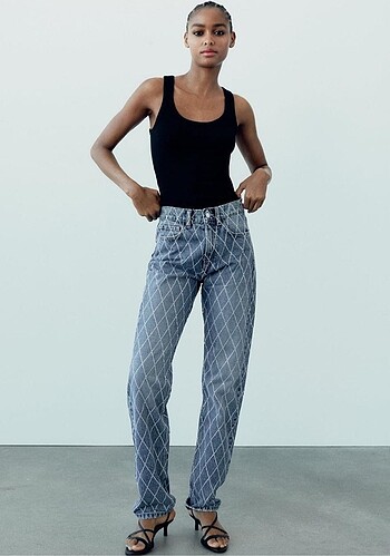 Zara taşlı jean