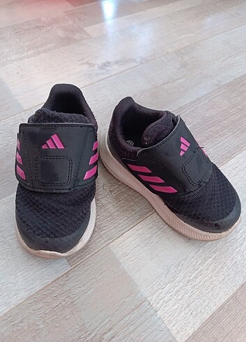 Adidas Adidas bebek ayakkabısı