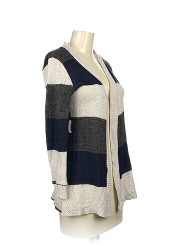 Vintage Love PreLoved Hırka %70 İndirimli.