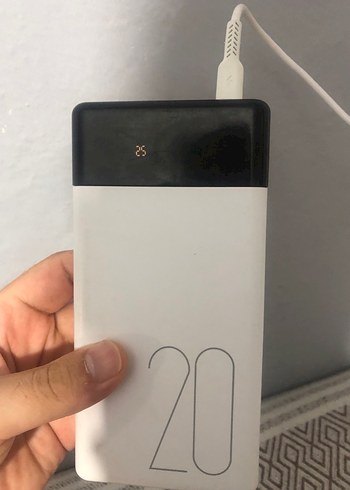 Beyaz Taşınabilir Power Bank 20.000 mAh - Görsel 4