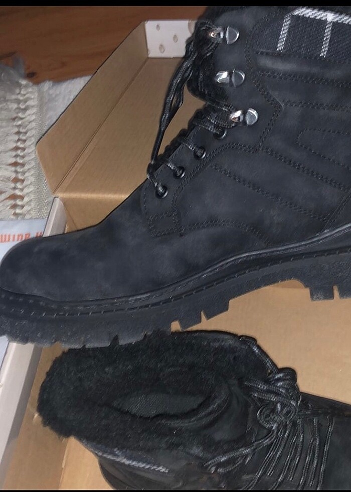 41/42 numara erkek bot - Görsel 4