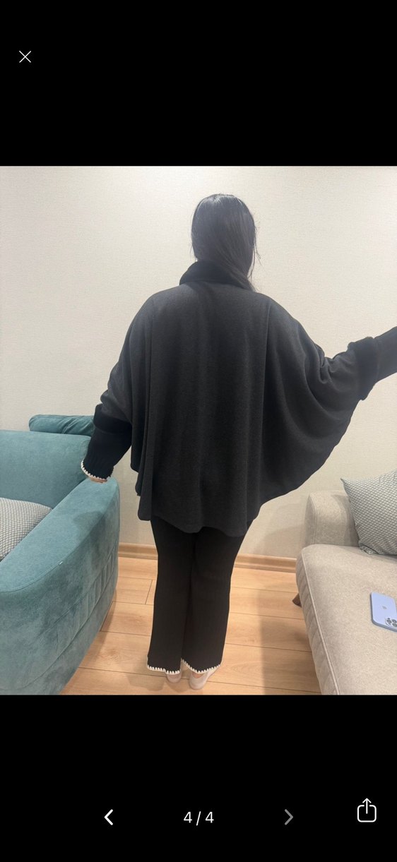 Düğmeli Siyah Uzun Kollu Kadın Panço - Görsel 4