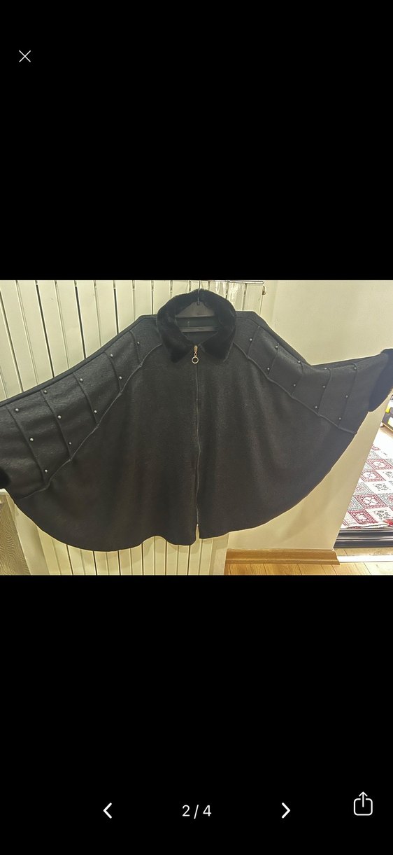 Düğmeli Siyah Uzun Kollu Kadın Panço - Görsel 2