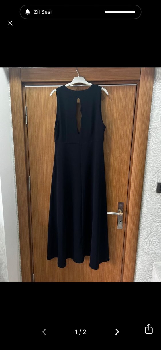 Lacivert V Yakalı Uzun Kadın Elbise - Görsel 2