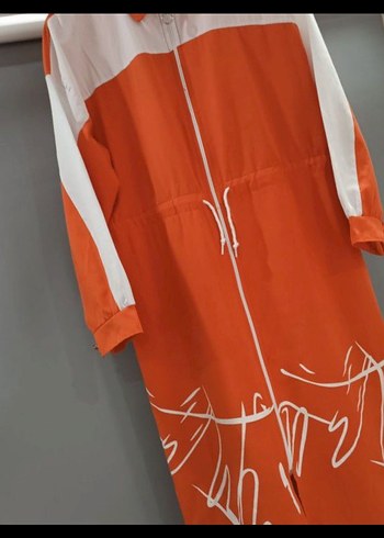 Turuncu Uzun Kadın Yağmurluk Fermuarlı - Görsel 3