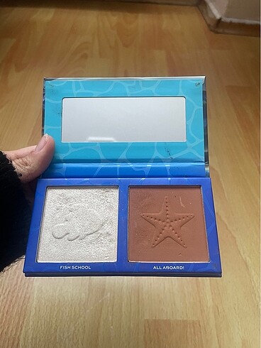 Revolution Revolution nemo highliter ve bronzer paleti