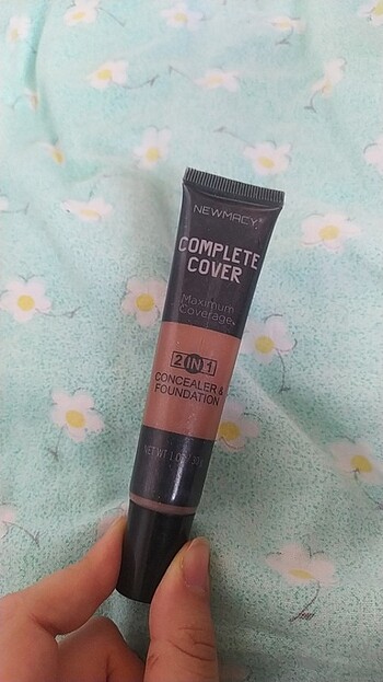 Bronzer consealer